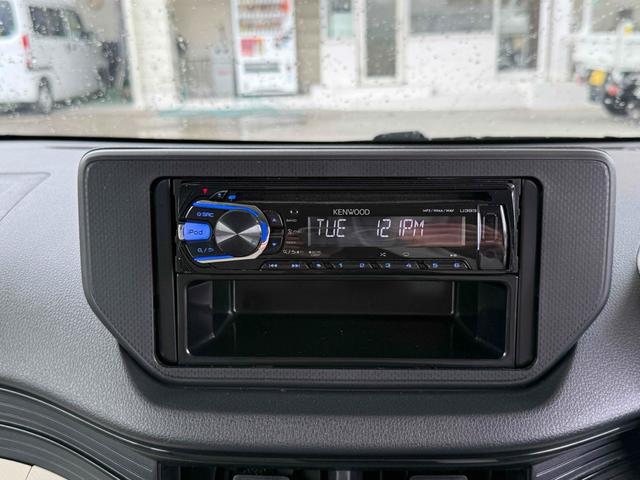 ステラ Ｌ　ドライブレコーダー　キーレスエントリー　アイドリングストップ　ベンチシート　ＣＶＴ　盗難防止システム　ＡＢＳ　ＥＳＣ　ＣＤ　ＵＳＢ　衝突安全ボディ　エアコン　パワーステアリング　パワーウィンドウ（4枚目）