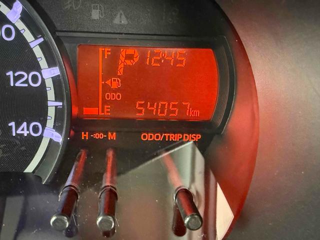 ステラ Ｌ　ドライブレコーダー　キーレスエントリー　アイドリングストップ　ベンチシート　ＣＶＴ　盗難防止システム　ＡＢＳ　ＥＳＣ　ＣＤ　ＵＳＢ　衝突安全ボディ　エアコン　パワーステアリング　パワーウィンドウ（21枚目）