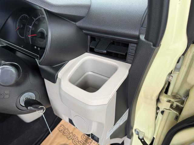 ステラ Ｌ　ドライブレコーダー　キーレスエントリー　アイドリングストップ　ベンチシート　ＣＶＴ　盗難防止システム　ＡＢＳ　ＥＳＣ　ＣＤ　ＵＳＢ　衝突安全ボディ　エアコン　パワーステアリング　パワーウィンドウ（29枚目）