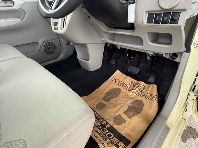 ステラ Ｌ　ドライブレコーダー　キーレスエントリー　アイドリングストップ　ベンチシート　ＣＶＴ　盗難防止システム　ＡＢＳ　ＥＳＣ　ＣＤ　ＵＳＢ　衝突安全ボディ　エアコン　パワーステアリング　パワーウィンドウ（32枚目）