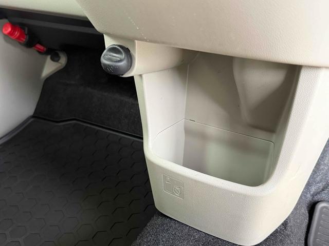 ステラ Ｌ　ドライブレコーダー　キーレスエントリー　アイドリングストップ　ベンチシート　ＣＶＴ　盗難防止システム　ＡＢＳ　ＥＳＣ　ＣＤ　ＵＳＢ　衝突安全ボディ　エアコン　パワーステアリング　パワーウィンドウ（34枚目）
