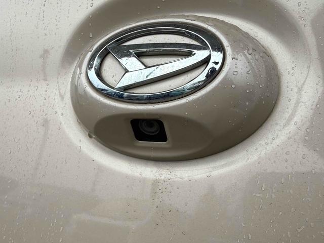 ミラココア ココアプラスＸ　バックカメラ　ナビ　ＴＶ　ＬＥＤヘッドランプ　スマートキー　アイドリングストップ　電動格納ミラー　ベンチシート　ＣＶＴ　盗難防止システム　ＡＢＳ　ＣＤ　ミュージックプレイヤー接続可　ルーフレール（19枚目）