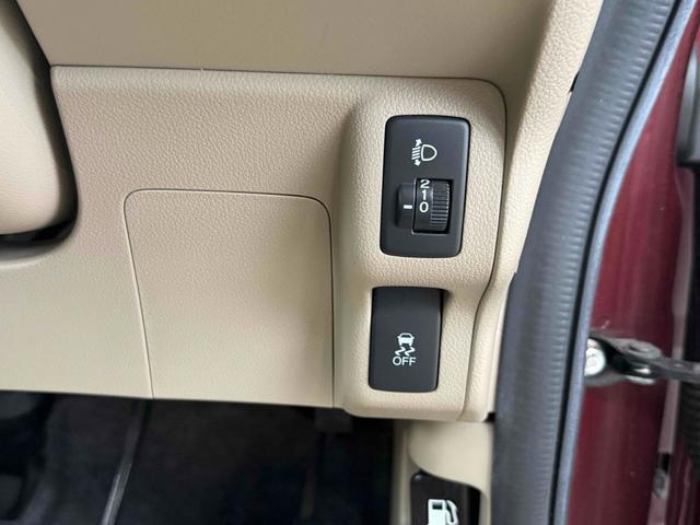 Ｎ－ＢＯＸ Ｇ　ドライブレコーダー　ＥＴＣ　バックカメラ　両側スライドドア　ナビ　ＴＶ　スマートキー　アイドリングストップ　電動格納ミラー　ベンチシート　ＣＶＴ　盗難防止システム　ＡＢＳ　ＥＳＣ　ＣＤ　ＤＶＤ再生（13枚目）