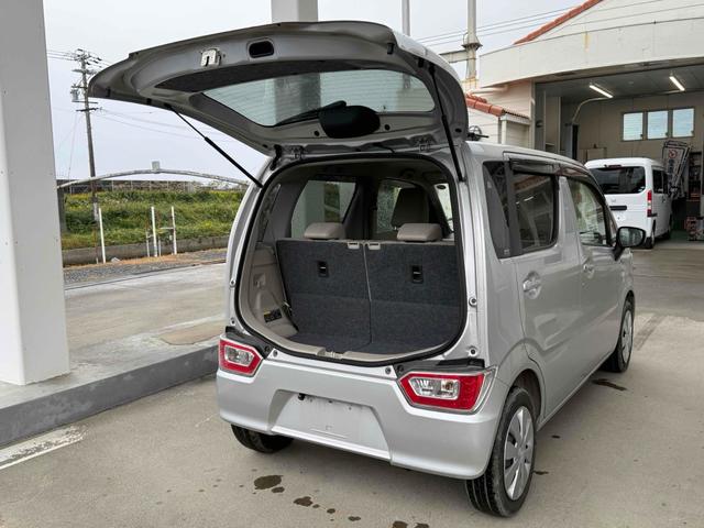 ワゴンＲ ハイブリッドＦＸ　バックカメラ　レーンアシスト　衝突被害軽減システム　オートライト　スマートキー　アイドリングストップ　電動格納ミラー　シートヒーター　ベンチシート　ＣＶＴ　盗難防止システム　ＡＢＳ　ＥＳＣ（19枚目）