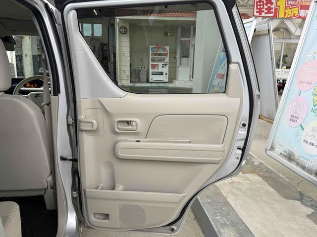 ワゴンＲ ハイブリッドＦＸ　バックカメラ　レーンアシスト　衝突被害軽減システム　オートライト　スマートキー　アイドリングストップ　電動格納ミラー　シートヒーター　ベンチシート　ＣＶＴ　盗難防止システム　ＡＢＳ　ＥＳＣ（29枚目）