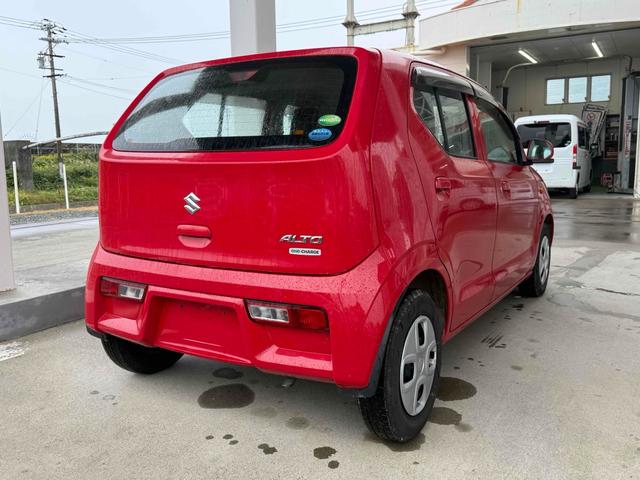 アルト Ｌ　キーレスエントリー　アイドリングストップ　シートヒーター　ＣＶＴ　盗難防止システム　ＡＢＳ　ＥＳＣ　ＣＤ　ミュージックプレイヤー接続可　衝突安全ボディ　エアコン　パワーステアリング　パワーウィンドウ（14枚目）