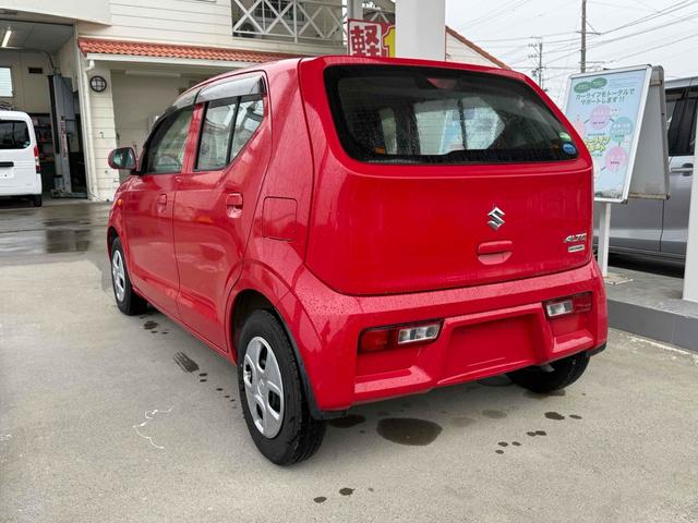 アルト Ｌ　キーレスエントリー　アイドリングストップ　シートヒーター　ＣＶＴ　盗難防止システム　ＡＢＳ　ＥＳＣ　ＣＤ　ミュージックプレイヤー接続可　衝突安全ボディ　エアコン　パワーステアリング　パワーウィンドウ（16枚目）