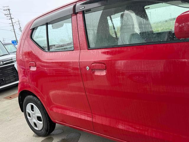 アルト Ｌ　キーレスエントリー　アイドリングストップ　シートヒーター　ＣＶＴ　盗難防止システム　ＡＢＳ　ＥＳＣ　ＣＤ　ミュージックプレイヤー接続可　衝突安全ボディ　エアコン　パワーステアリング　パワーウィンドウ（23枚目）