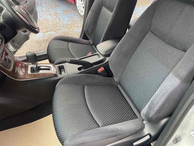 シルフィ Ｇ　ＥＴＣ　ナビ　ＴＶ　アルミホイール　ＨＩＤ　ＣＶＴ　電動格納ミラー　盗難防止システム　ミュージックプレイヤー接続可　Ｂｌｕｅｔｏｏｔｈ　衝突安全ボディ　ＡＢＳ　エアコン　パワーステアリング（21枚目）