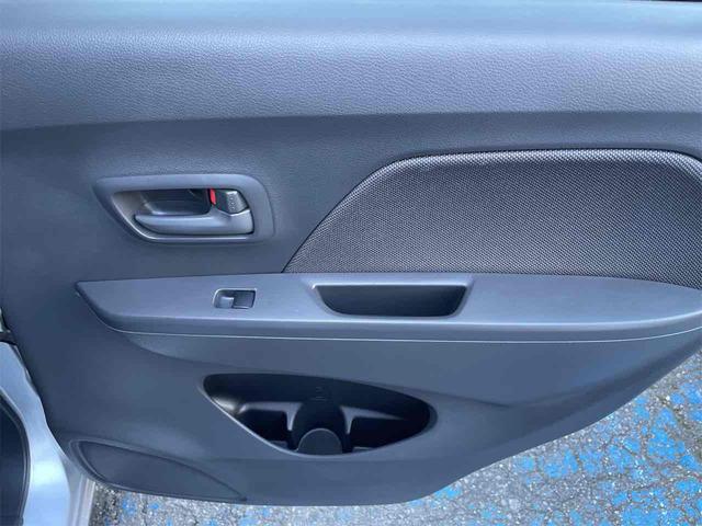 ワゴンＲ ＦＸ　ナビ　ＴＶ　衝突被害軽減システム　キーレスエントリー　アイドリングストップ　電動格納ミラー　シートヒーター　ベンチシート　ＣＶＴ　盗難防止システム　ＡＢＳ　ＥＳＣ　衝突安全ボディ　エアコン（23枚目）