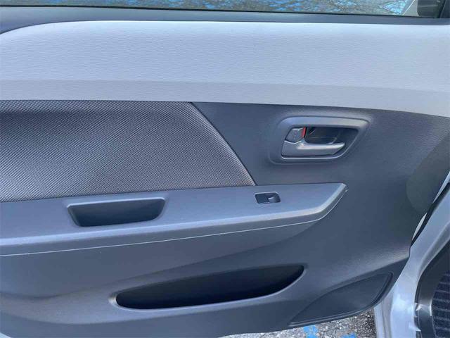 ワゴンＲ ＦＸ　ナビ　ＴＶ　衝突被害軽減システム　キーレスエントリー　アイドリングストップ　電動格納ミラー　シートヒーター　ベンチシート　ＣＶＴ　盗難防止システム　ＡＢＳ　ＥＳＣ　衝突安全ボディ　エアコン（24枚目）