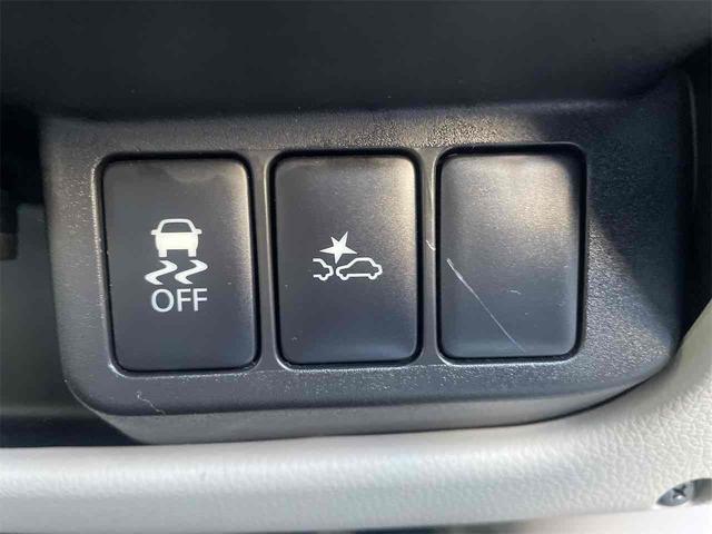 デイズ Ｘ　ドライブレコーダー　ＥＴＣ　全周囲カメラ　ＴＶ　衝突被害軽減システム　スマートキー　アイドリングストップ　電動格納ミラー　ベンチシート　ＣＶＴ　盗難防止システム　ＡＢＳ　ＥＳＣ　ＣＤ（8枚目）