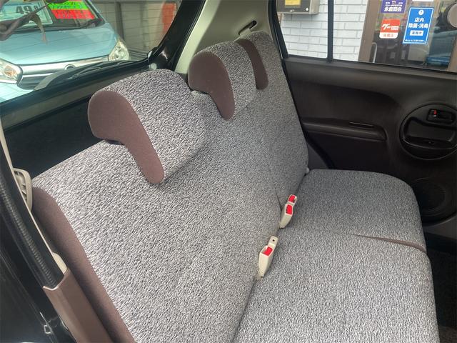 パッソ Ｘ　クツロギ　ナビ　ＴＶ　スマートキー　電動格納ミラー　ＣＶＴ　盗難防止システム　衝突安全ボディ　ベンチシート　ＡＢＳ　Ｂｌｕｅｔｏｏｔｈ　エアコン　パワーステアリング　パワーウィンドウ（8枚目）