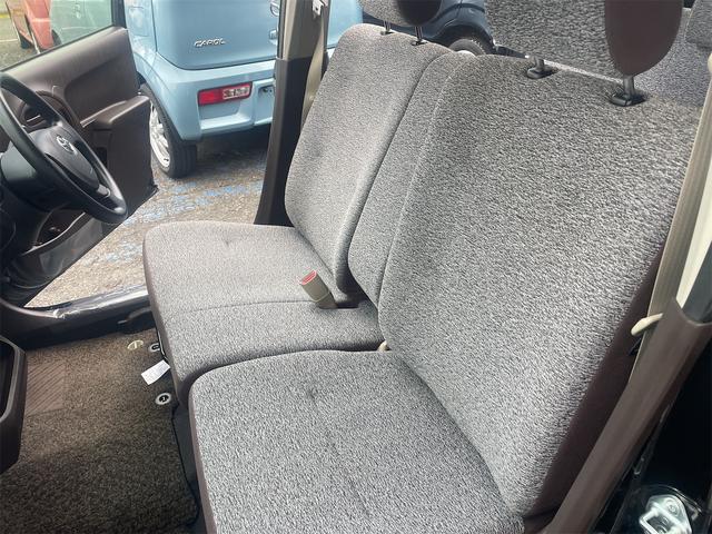 パッソ Ｘ　クツロギ　ナビ　ＴＶ　スマートキー　電動格納ミラー　ＣＶＴ　盗難防止システム　衝突安全ボディ　ベンチシート　ＡＢＳ　Ｂｌｕｅｔｏｏｔｈ　エアコン　パワーステアリング　パワーウィンドウ（9枚目）