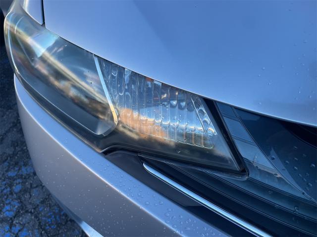 フィット １３Ｇ・Ｆパッケージ　ＥＴＣ　バックカメラ　ナビ　ＴＶ　衝突被害軽減システム　スマートキー　アイドリングストップ　電動格納ミラー　ＣＶＴ　盗難防止システム　衝突安全ボディ　ＡＢＳ　ＥＳＣ　Ｂｌｕｅｔｏｏｔｈ　エアコン（22枚目）