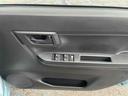 ウィンドウスイッチまわり『使用頻度が多い運転席側のスイッチまわり。目立つ傷もなく綺麗な状態を保っています。』