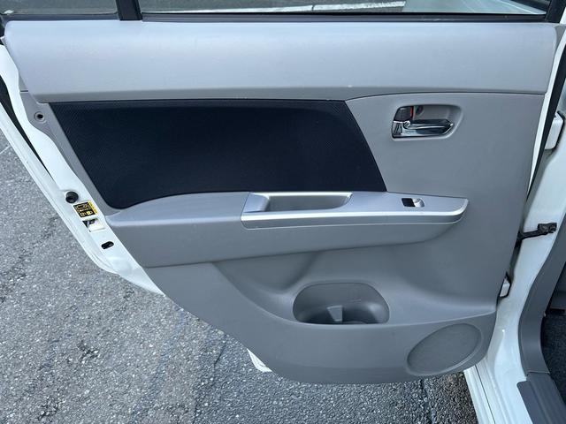 ワゴンR FXリミテッド ・プッシュスタート・純正CD・人気のパール・純正エアロ・純正リアスポ・純正アルミ(20枚目)