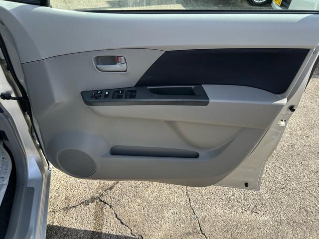 ワゴンＲ ＦＸ　５速マニュアル・純正ＣＤ・キーレス（13枚目）