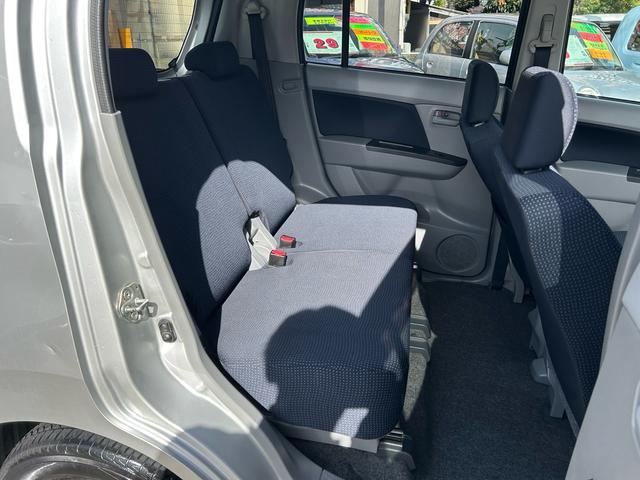 ワゴンＲ ＦＸ　５速マニュアル・純正ＣＤ・キーレス（18枚目）