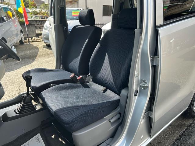 ワゴンＲ ＦＸ　５速マニュアル・純正ＣＤ・キーレス（19枚目）