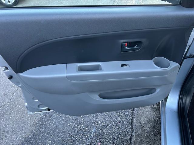 パッソ Ｘ　社外アルミ・純正ＣＤ・オートマ（20枚目）