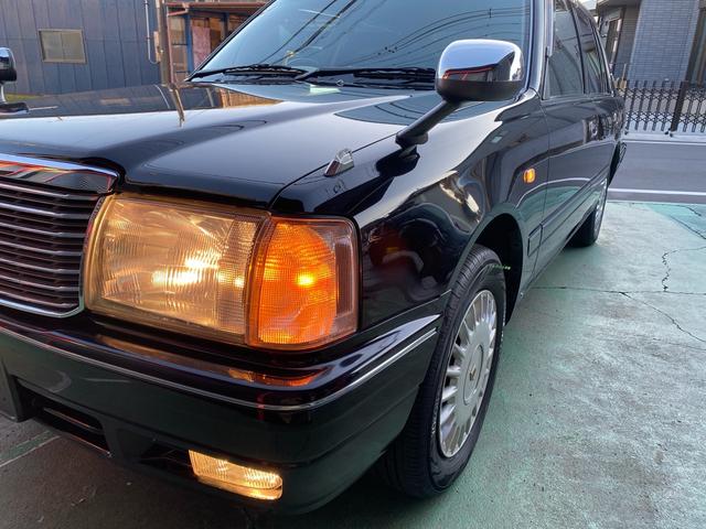 クラウン スーパーデラックス マイルドハイブリッド 市役所公用車 ワンオーナー フェンダーミラー ETC 後席コントロールスイッチ オートライト フォグランプ 空気清浄機(44枚目)