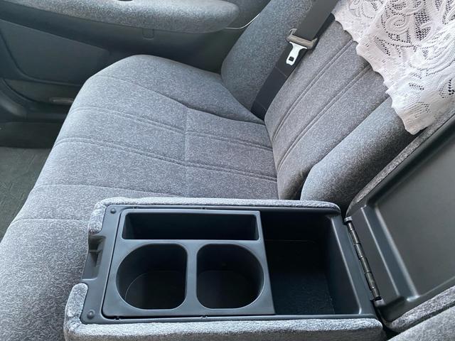 クラウン スーパーデラックス　マイルドハイブリッド　フェンダーミラー　コーナーポール　ＥＴＣ　レースシートカバー　純正アルミホイール　オートライト　フォグランプ　空気清浄機　取扱説明書（27枚目）