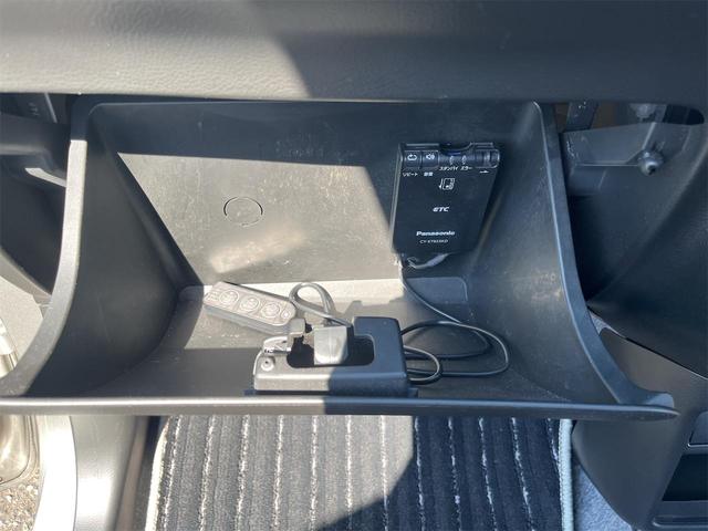 アルトワークス ベースグレード 5MT CPU書換92馬力ハイオク仕様 アールズ減衰調整付足回り エンケイオプション15AW モンスターオフセットアクセルペダル RECAROシートローポジ DPオーディオ バックカメラ ドラレコ(20枚目)