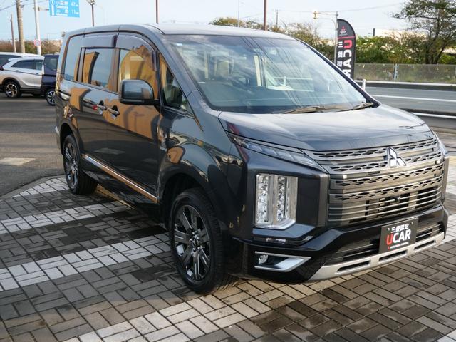 デリカD:5 ジャスパー 純正ナビ ETC マルチアラウンドモニター 電動テールゲート ステアリングヒーター 専用コンビネーションシート シートヒーター(3枚目)