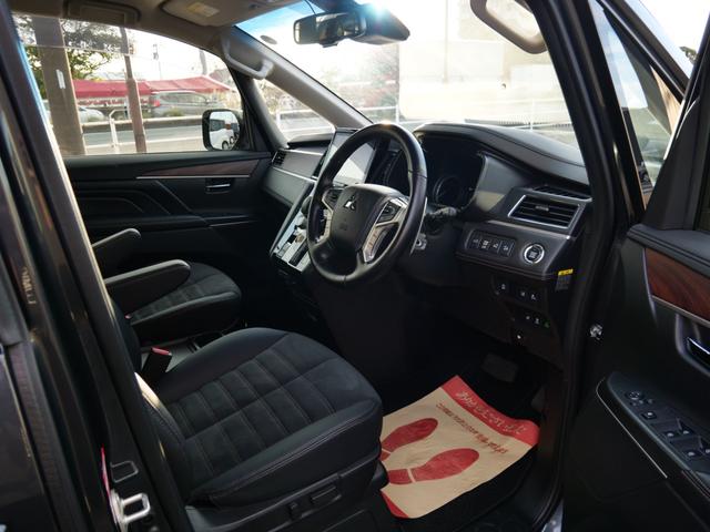 デリカD:5 ジャスパー 純正ナビ ETC マルチアラウンドモニター 電動テールゲート ステアリングヒーター 専用コンビネーションシート シートヒーター(7枚目)