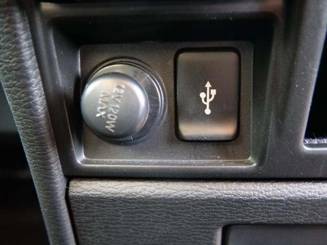 デリカD:5 ジャスパー 純正ナビ ETC マルチアラウンドモニター 電動テールゲート ステアリングヒーター 専用コンビネーションシート シートヒーター(30枚目)