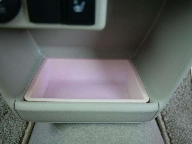 アルトラパン X 純正ナビ 全方位カメラ オートライト 運転席シートヒーター 衝突被害軽減ブレーキ スマートキー HIDヘッドライト オートエアコン(26枚目)