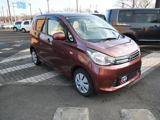 ｅＫワゴン Ｍ　ＣＤ　キーレスエントリーキー　ベンチシート　アイドリングストップ　オートエアコン　電動格納ドアミラー　衝突安全ボディ　プライバシーガラス（3枚目）