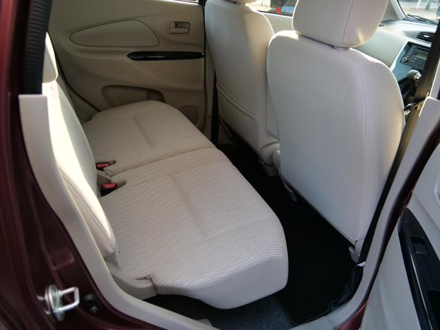 ｅＫワゴン Ｍ　ＣＤ　キーレスエントリーキー　ベンチシート　アイドリングストップ　オートエアコン　電動格納ドアミラー　衝突安全ボディ　プライバシーガラス（9枚目）