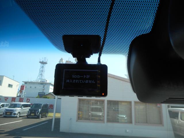 デリカＤ：５ Ｐ　ＬＥＤヘッドランプ　４ＷＤ　１０．１型メモリーナビ　Ｂｌｕｅｔｏｏｔｈ対応　オートライト　デュアルエアコン　電動パワーシート　両側電動スライドドア　アラウンドモニター　ＥＴＣ（31枚目）