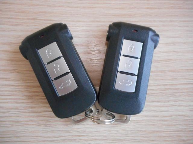 デリカD:5 ジャスパー 8人乗り クラリオン10.1インチナビ Bluetoothオーディオ 両側電動スライドドア 助手席側電動サイドステップ レーダークルーズコントロール ドライブレコーダー ETC シートヒーター(60枚目)