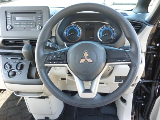 ステアリング廻り