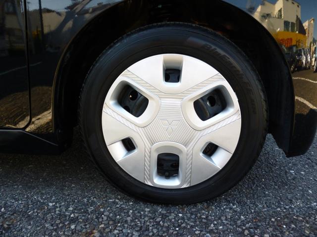 右フロントタイヤ　ヨコハマ　ブルーアースＦＥ−ＡＥ３０　１５５／６５Ｒ１４　４２２３製　７分山