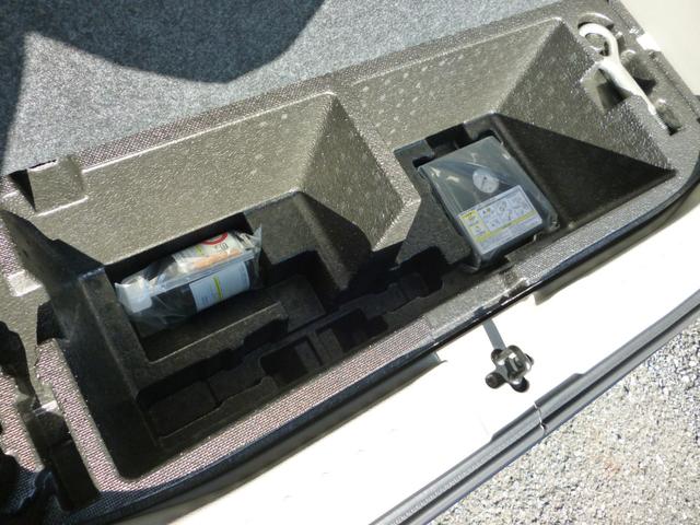 当店では自動車保険の代理店も致しております！お客様お一人お一人の乗り方に合った、最適な自動車保険・保証内容をご案内させていただきます。経験と知識豊富なスタッフに是非ご相談下さい！