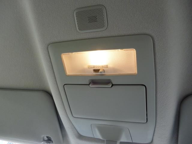 デリカＤ：２ カスタムハイブリッドＭＶ全方位カメラ付ナビパッケージ　衝突被害軽減ブレーキシステム　誤発進抑制機能　アダプティブクルーズコントロール　Ｂｌｕｅｔｏｏｔｈオーディオ　ＣＤ　ＤＶＤ　両側電動スライドドア　シートヒーター　禁煙　スペアキー　取説保証書（31枚目）