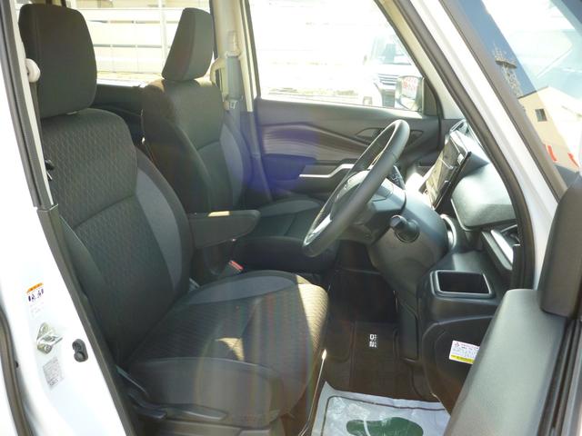 デリカＤ：２ カスタムハイブリッドＭＶ全方位カメラ付ナビパッケージ　衝突被害軽減ブレーキシステム　誤発進抑制機能　アダプティブクルーズコントロール　Ｂｌｕｅｔｏｏｔｈオーディオ　ＣＤ　ＤＶＤ　両側電動スライドドア　シートヒーター　禁煙　スペアキー　取説保証書（39枚目）