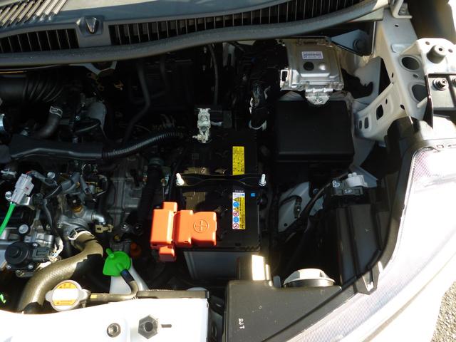 デリカＤ：２ カスタムハイブリッドＭＶ全方位カメラ付ナビパッケージ　衝突被害軽減ブレーキシステム　誤発進抑制機能　アダプティブクルーズコントロール　Ｂｌｕｅｔｏｏｔｈオーディオ　ＣＤ　ＤＶＤ　両側電動スライドドア　シートヒーター　禁煙　スペアキー　取説保証書（52枚目）