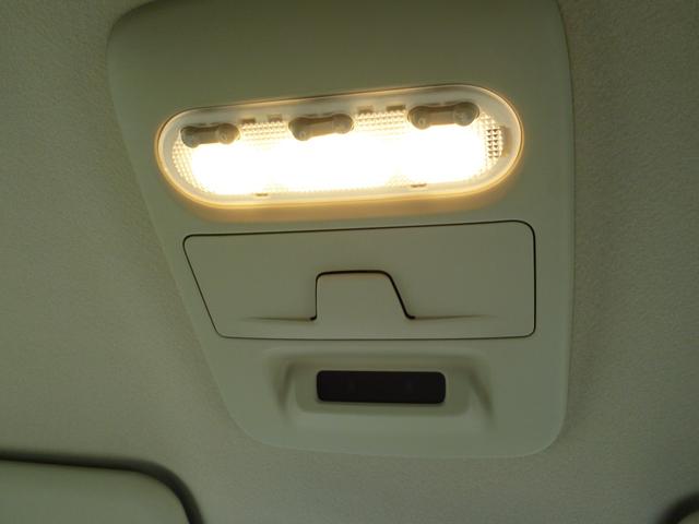 デリカミニ Ｔ　プレミアム　オリジナル９型ディスプレイオーディオ　マイパイロット　デジタルルームミラー　マルチアラウンドモニター　両側電動ハンズフリーオートスライドドア　電動パーキングブレーキ　ブレーキオートホールド（33枚目）