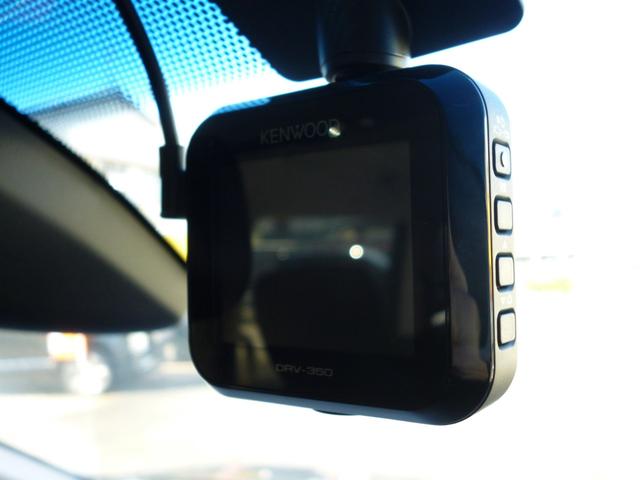 デリカＤ：５ Ｐ　４ＷＤ　７人乗り　禁煙　オートステップ　両側電動スライドドア　電動テールゲート　ステアリングヒーター　シートヒータ　オートホールドモード　ＡＣ１００Ｖコンセント（28枚目）