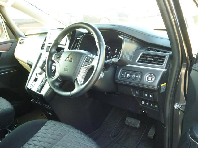 デリカＤ：５ Ｐ　４ＷＤ　７人乗り　禁煙　オートステップ　両側電動スライドドア　電動テールゲート　ステアリングヒーター　シートヒータ　オートホールドモード　ＡＣ１００Ｖコンセント（45枚目）