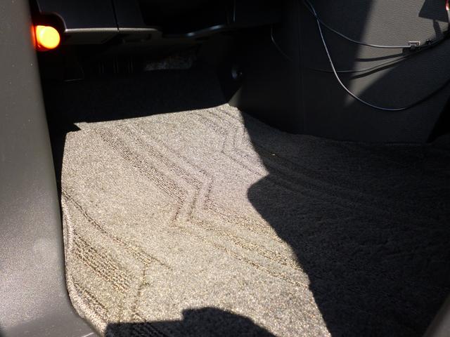 デリカＤ：５ Ｐ　４ＷＤ　７人乗り　禁煙　オートステップ　両側電動スライドドア　電動テールゲート　ステアリングヒーター　シートヒータ　オートホールドモード　ＡＣ１００Ｖコンセント（52枚目）