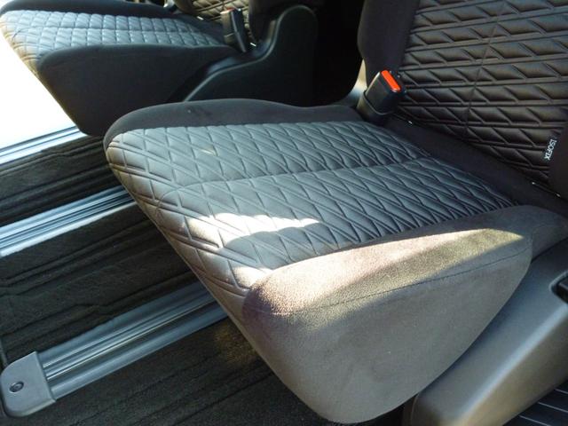 デリカＤ：５ Ｐ　４ＷＤ　７人乗り　禁煙　オートステップ　両側電動スライドドア　電動テールゲート　ステアリングヒーター　シートヒータ　オートホールドモード　ＡＣ１００Ｖコンセント（57枚目）