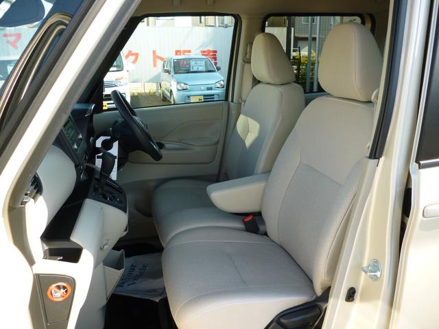 ｅＫスペース Ｍ　４ＷＤ　衝突被害軽減ブレーキシステム　踏み間違い衝突防止アシスト　標識認識システム　先行車発信通知　ＣＤチューナーアンプ　バックカメラ　シートヒーター　アイドリングストップ　スペアキー　取説保証書（31枚目）