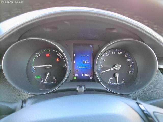 Ｃ－ＨＲ 　純正ナビ　Ｂｌｕｅｔｏｏｔｈオーディオ　クルーズコントロール　前後ドライブレコーダー　ＥＴＣ２．０　バックカメラ　純正１７インチアルミホイール　禁煙　スペアキー（13枚目）