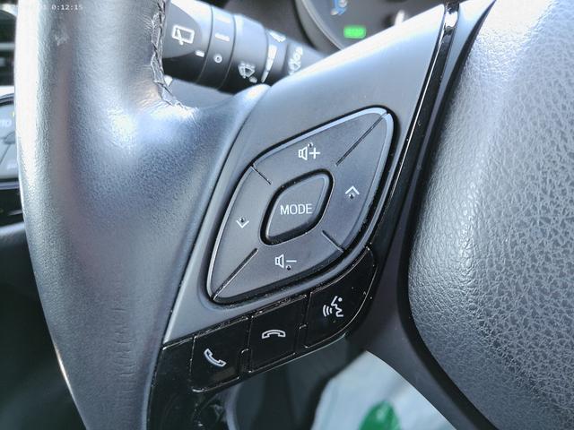 Ｃ－ＨＲ 　純正ナビ　Ｂｌｕｅｔｏｏｔｈオーディオ　クルーズコントロール　前後ドライブレコーダー　ＥＴＣ２．０　バックカメラ　純正１７インチアルミホイール　禁煙　スペアキー（24枚目）